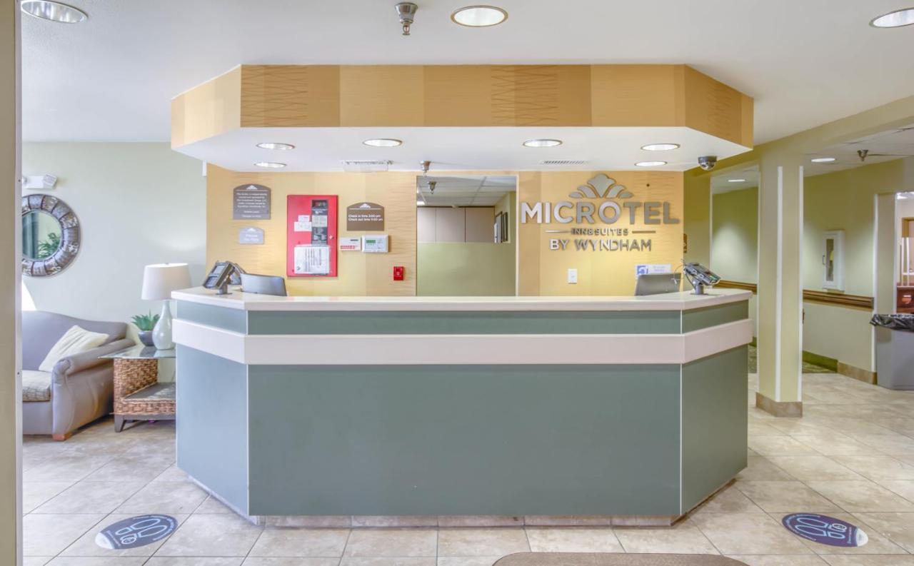Microtel & By Wyndham 3*